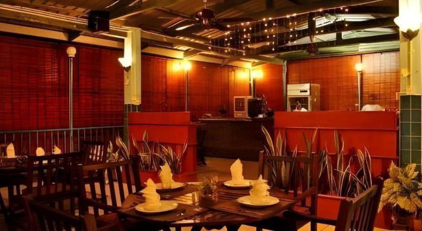 Seapark Condotel Hotel Кота Кинабалу Екстериор снимка