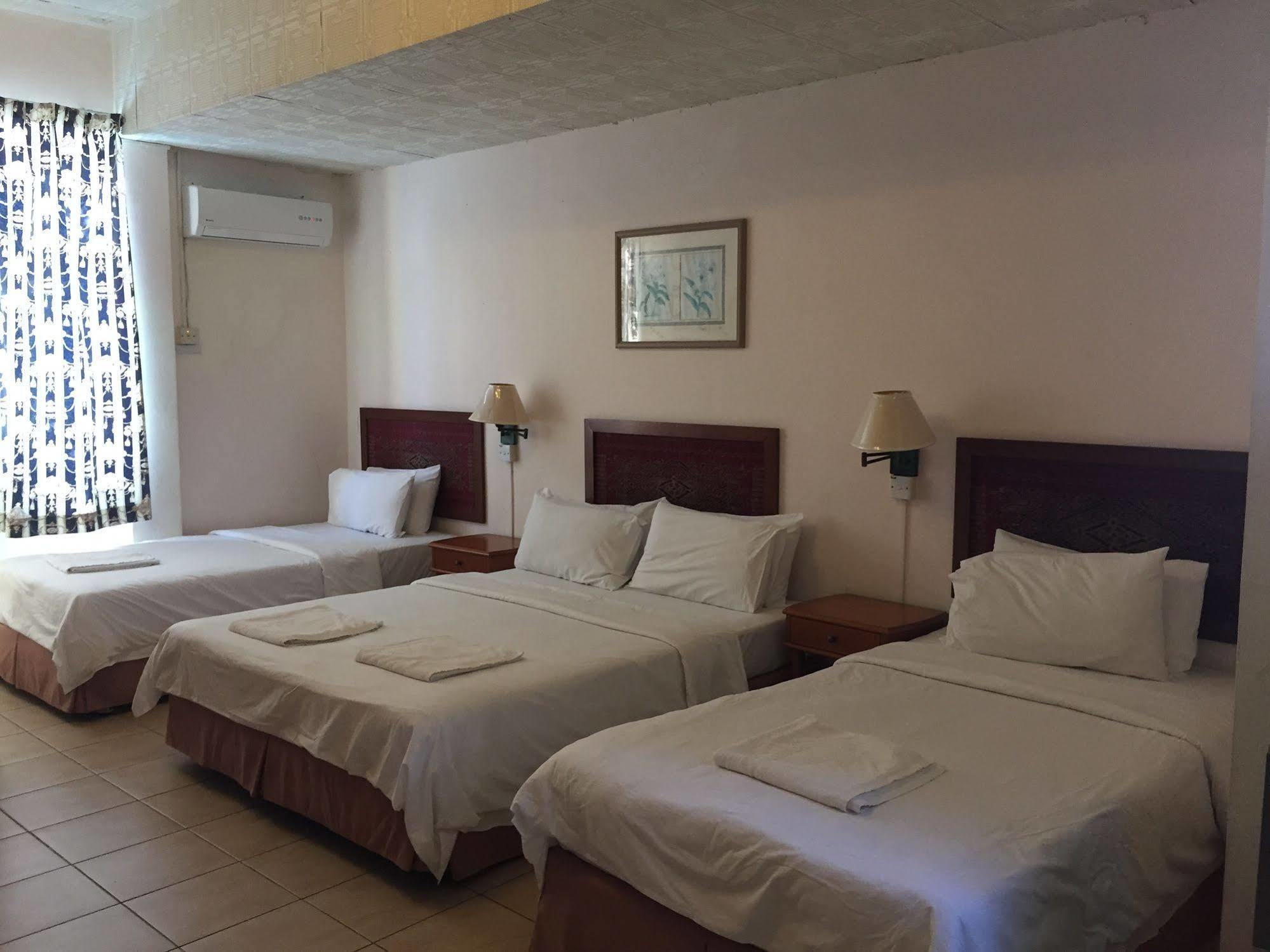 Seapark Condotel Hotel Кота Кинабалу Екстериор снимка