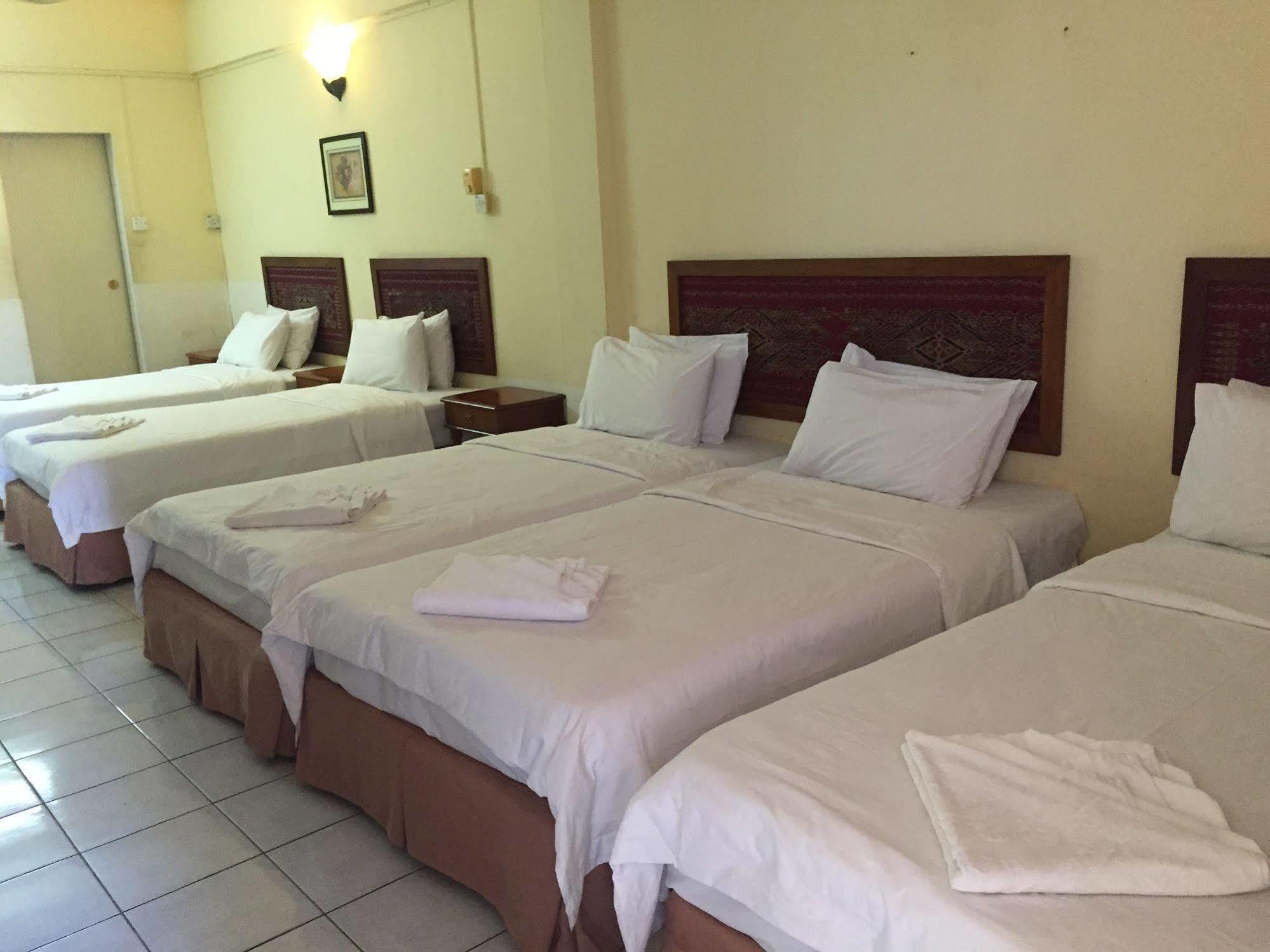 Seapark Condotel Hotel Кота Кинабалу Екстериор снимка